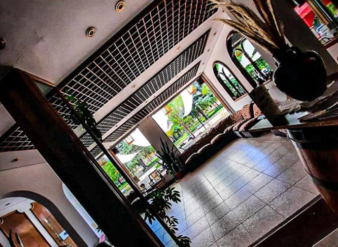 Hotel Emperador Cafayate Exterior photo